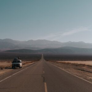 Êtes-vous prêts à vivre l’aventure ultime : Comment organiser un road trip en van mémorable entre amis ?