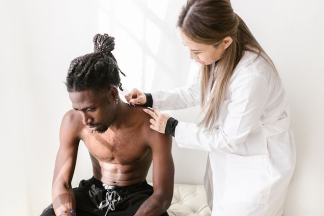 Eczéma : Comprendre ses origines, solutions et astuces d&rsquo;un expert en dermatologie
