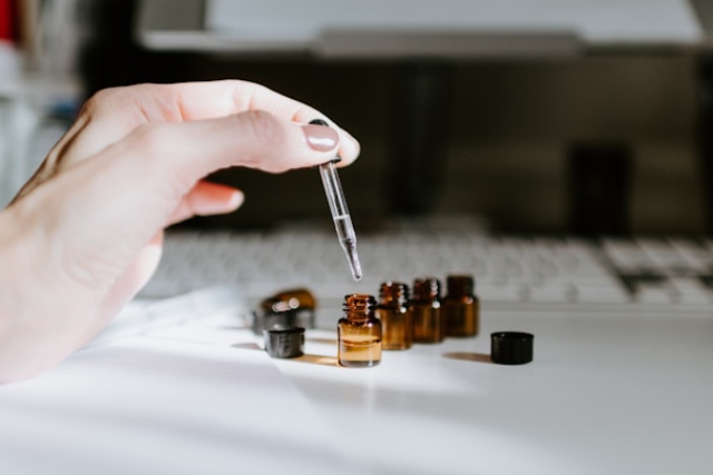 Les bienfaits surprenants de l&rsquo;huile de CBD pour une peau éclatante et en santé